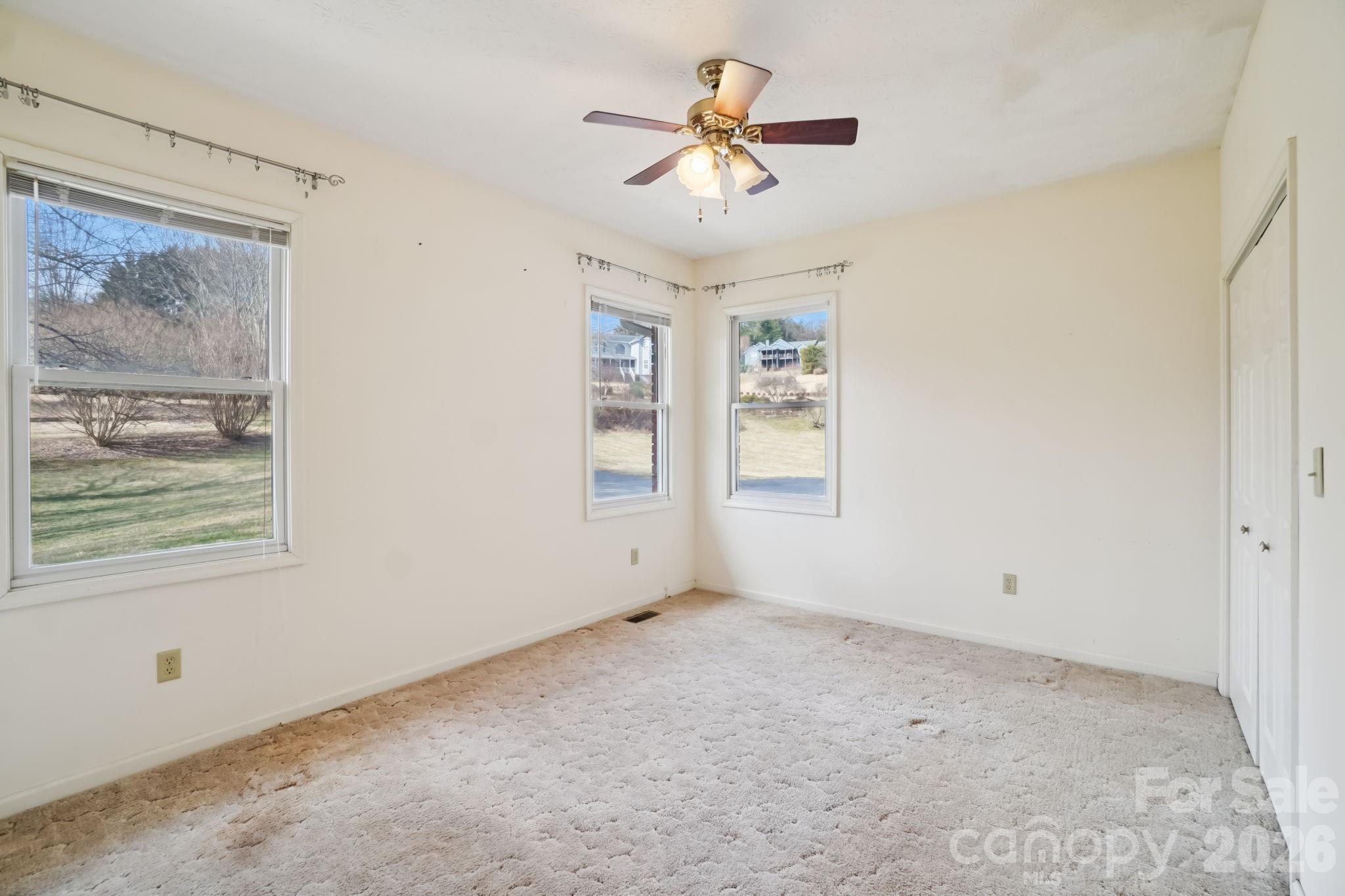39 Beaumont Drive Hendersonville NC 28739