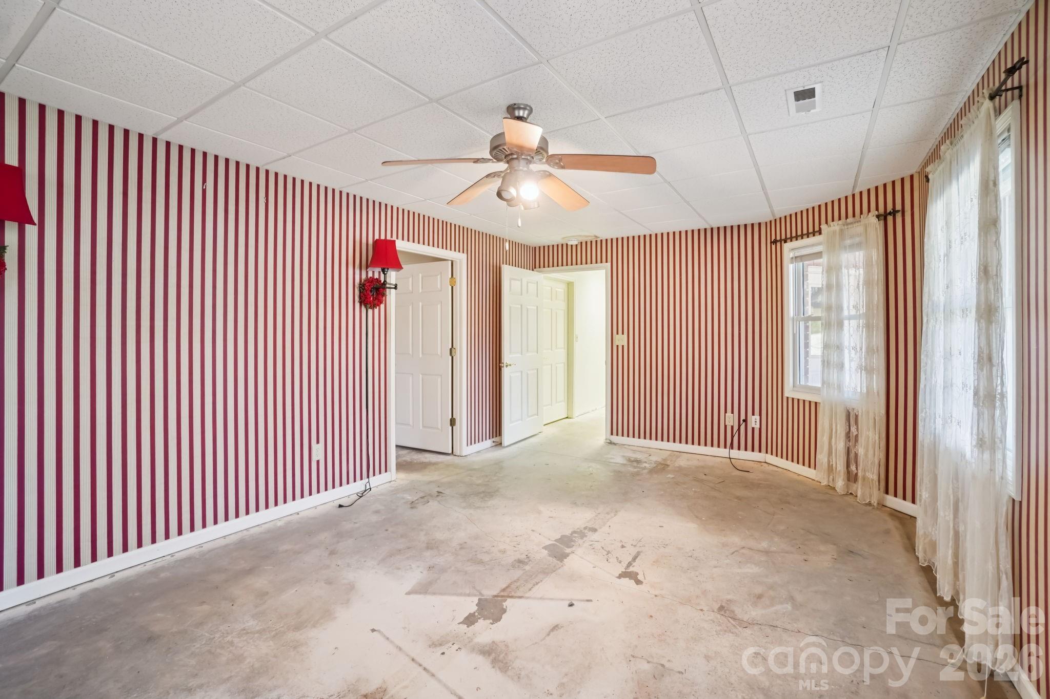 39 Beaumont Drive Hendersonville NC 28739