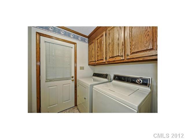 6410 Riverine Drive Charlotte NC 28216