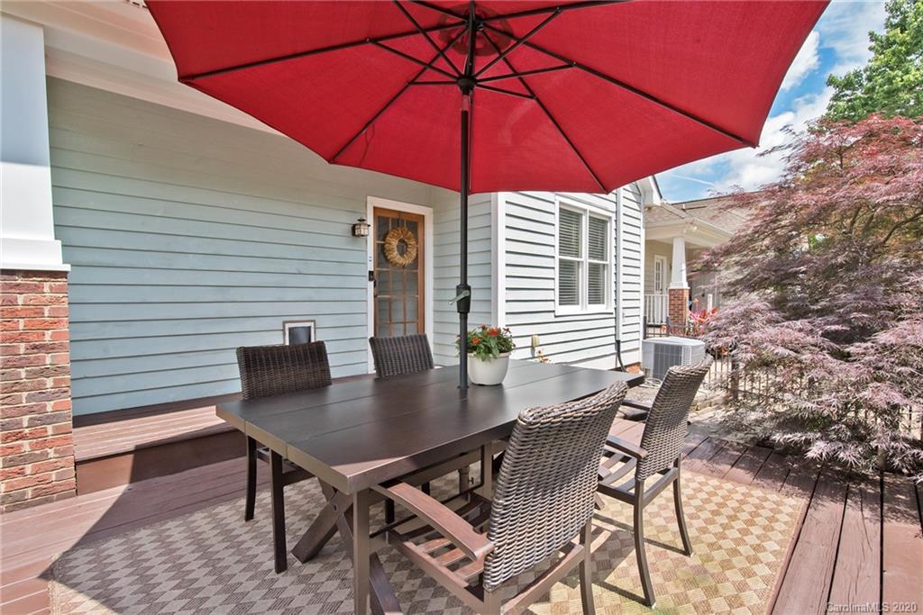 813 Woodruff Place Charlotte NC 28208