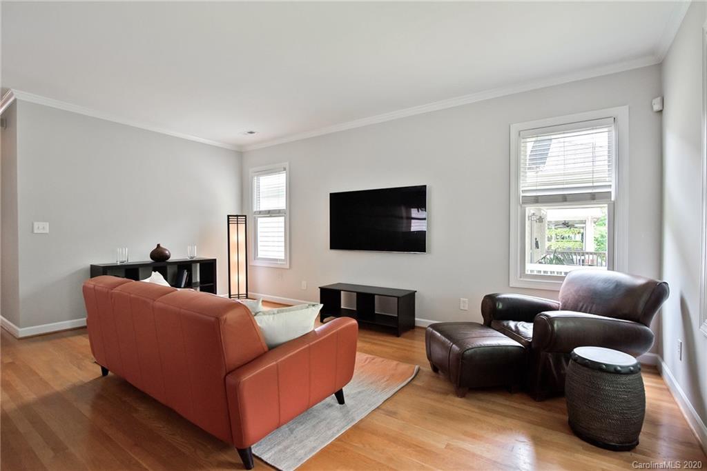 813 Woodruff Place Charlotte NC 28208