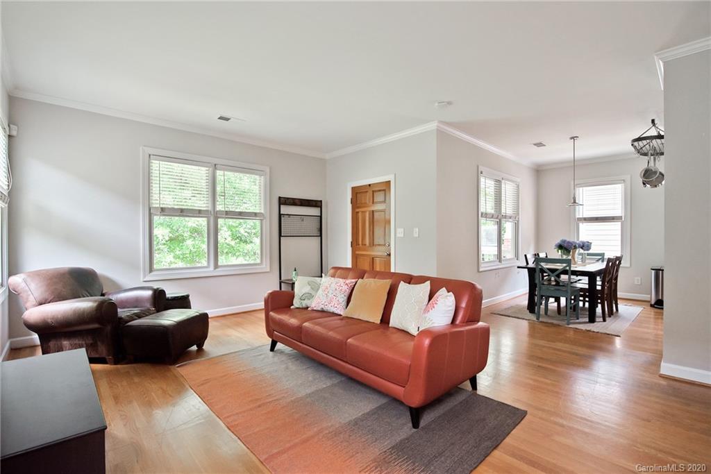813 Woodruff Place Charlotte NC 28208