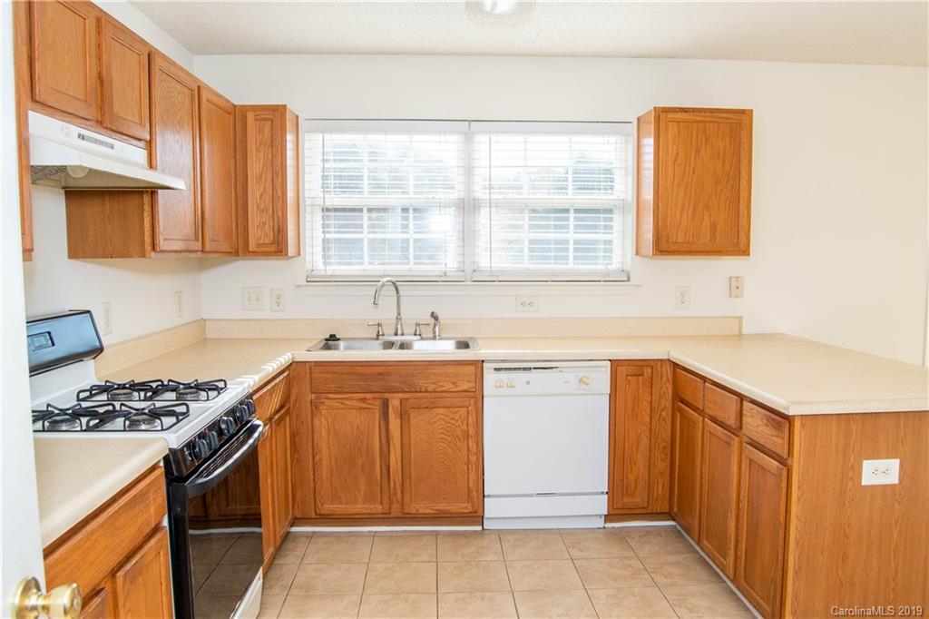 10500 Pickerel Lane Charlotte NC 28213