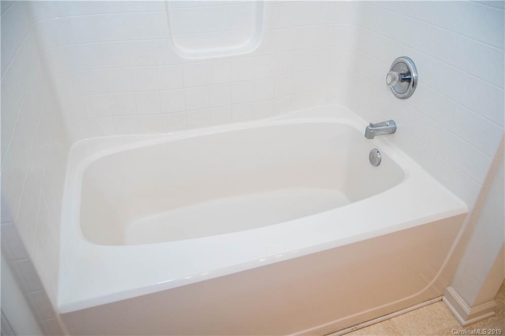10500 Pickerel Lane Charlotte NC 28213