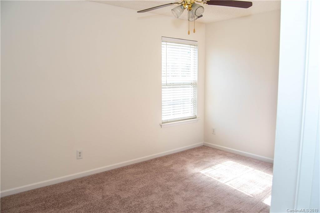 10500 Pickerel Lane Charlotte NC 28213