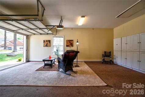 110 Columns Circle Shelby NC 28150