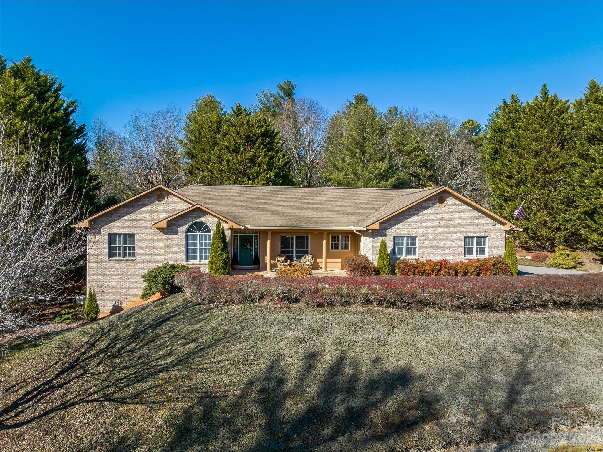 73 Hillcrest Drive Weaverville NC 28787