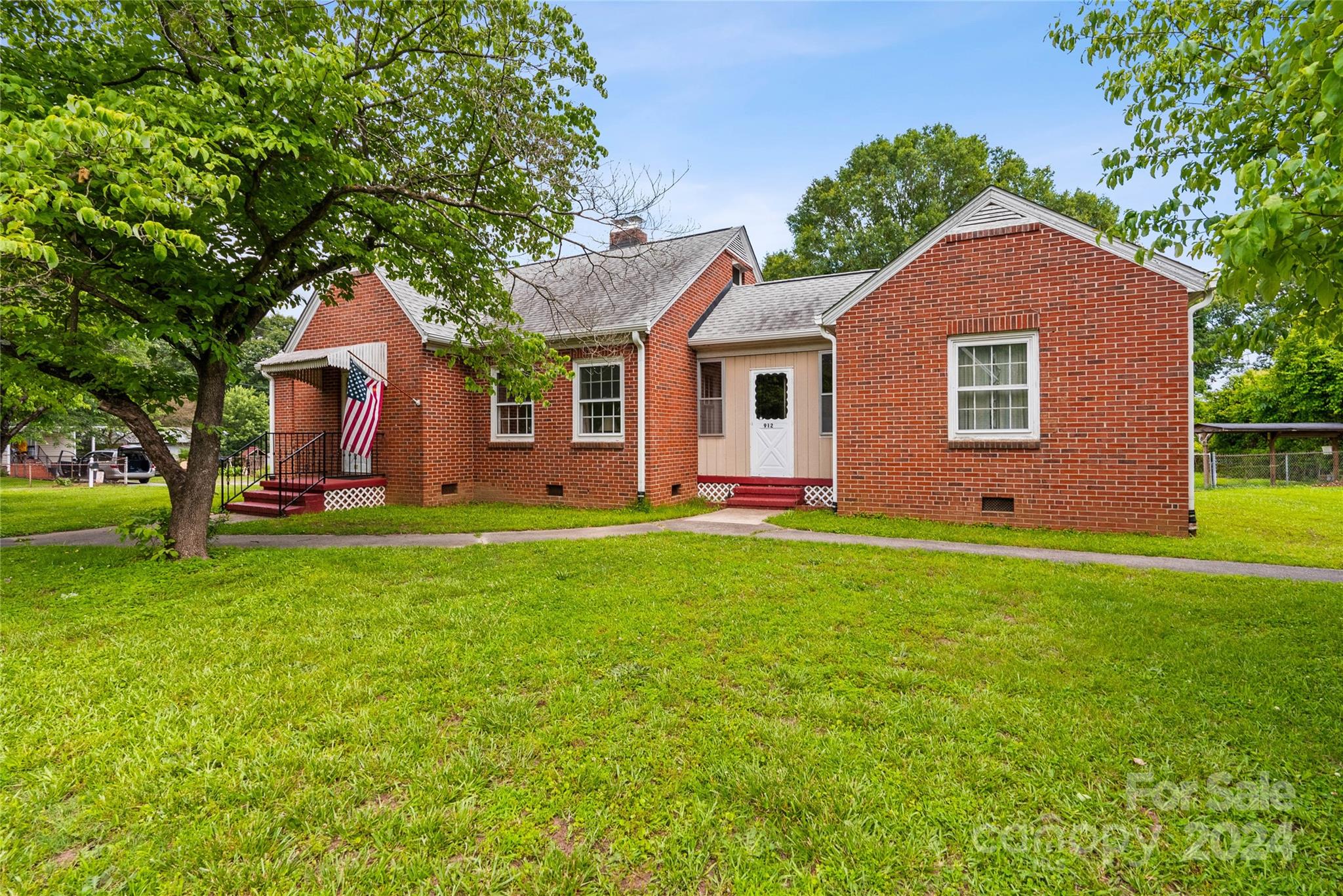 912 Hickory Grove Road Gastonia NC 28056