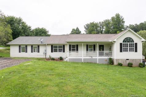 9 Shallow Branch Road Leicester NC 28748