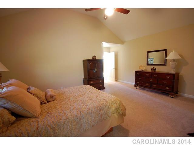 2014 Dugan Drive Charlotte NC 28270