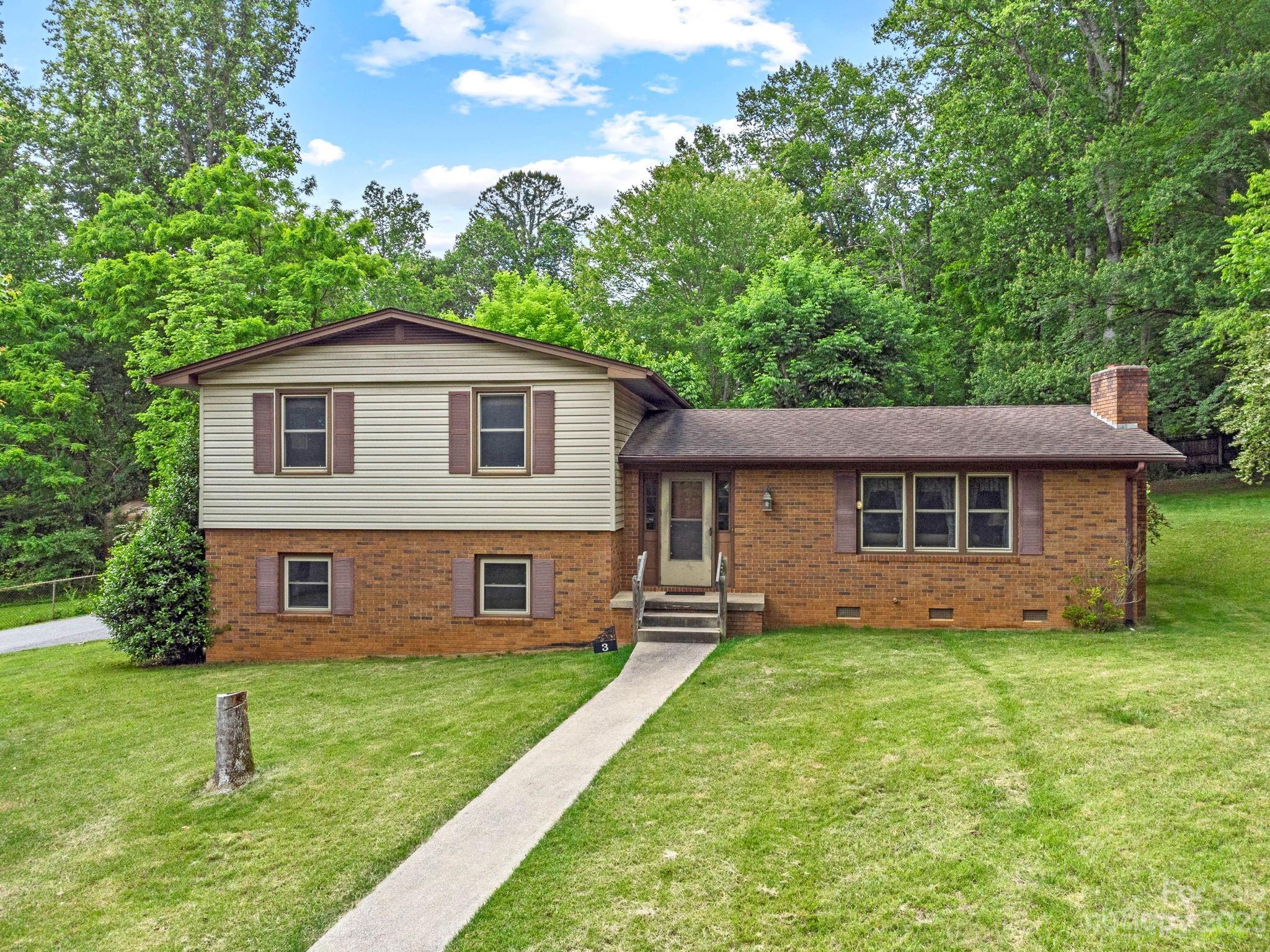3 Monte Vista Circle Candler NC 28715