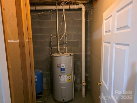 12 White Squirrel Lane Hendersonville NC 28739