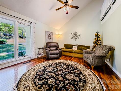 142 Padgett-burns Road Forest City NC 28043
