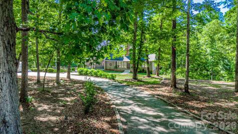 142 Padgett-burns Road Forest City NC 28043