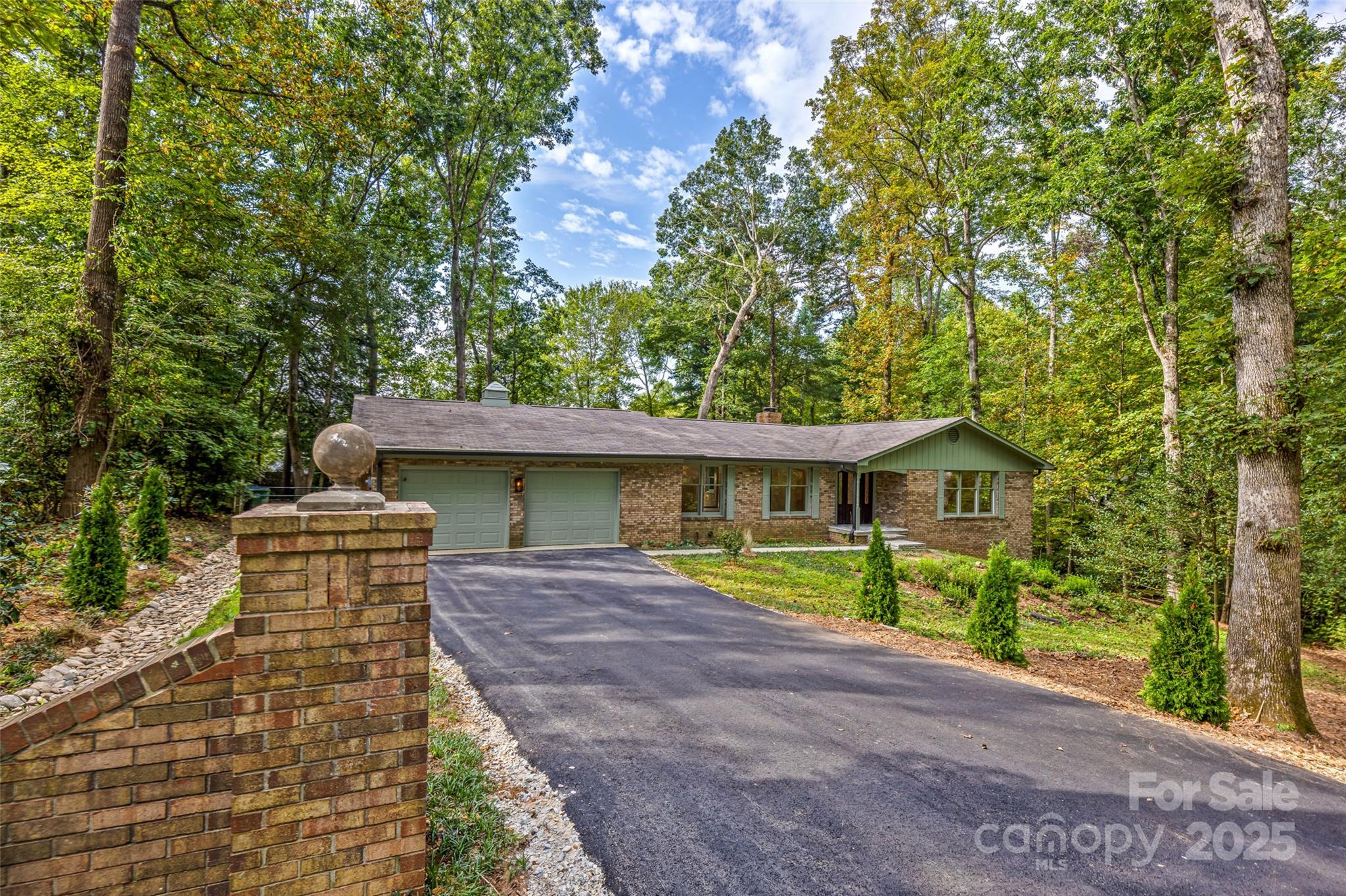 10 Westfield Road Fletcher NC 28732