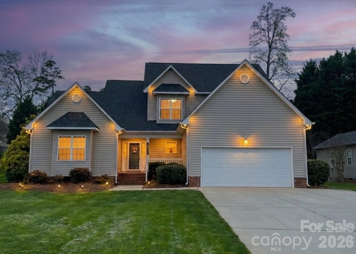208 Deerfield Drive Mount Holly NC 28120