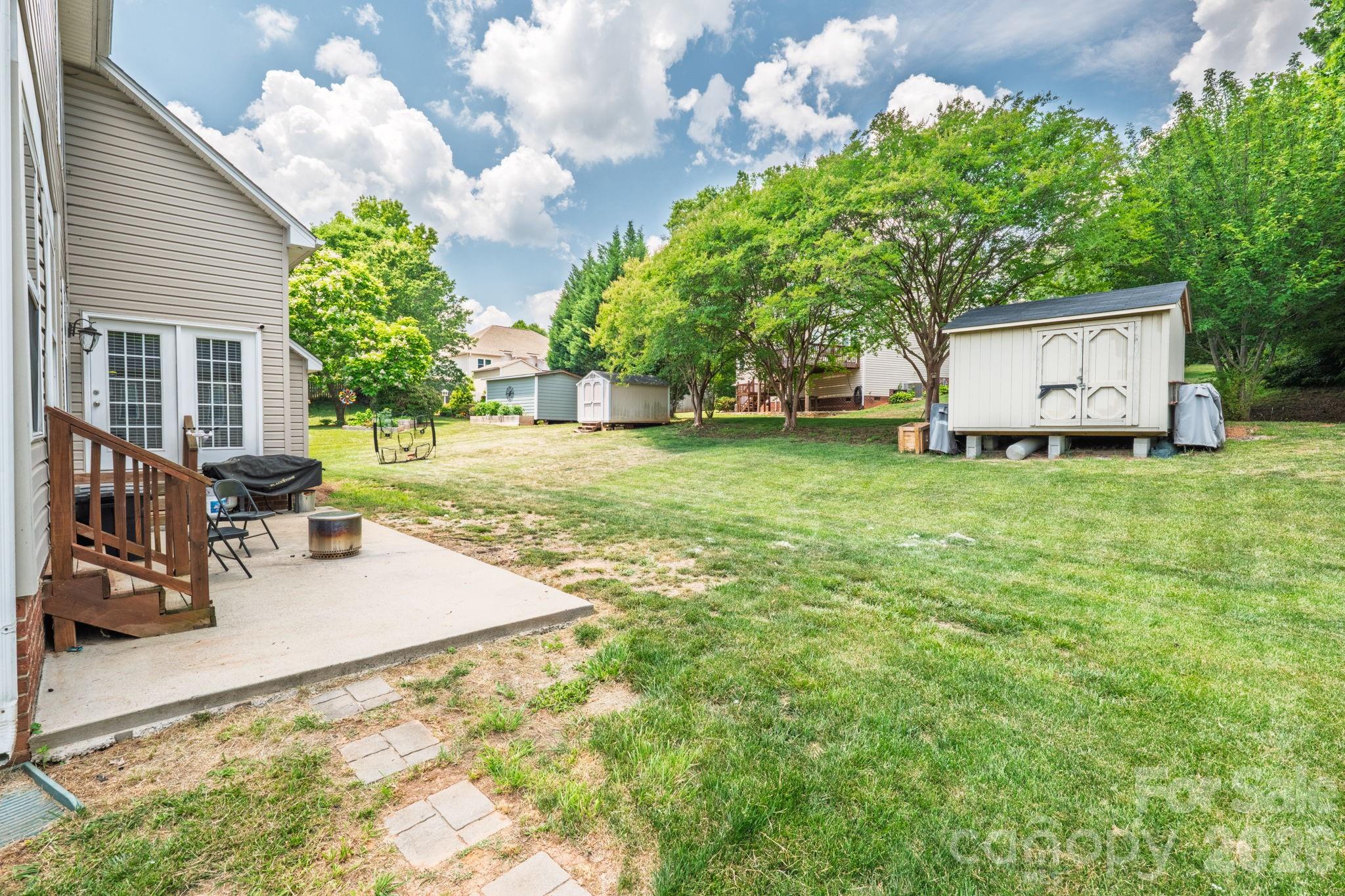 208 Deerfield Drive Mount Holly NC 28120