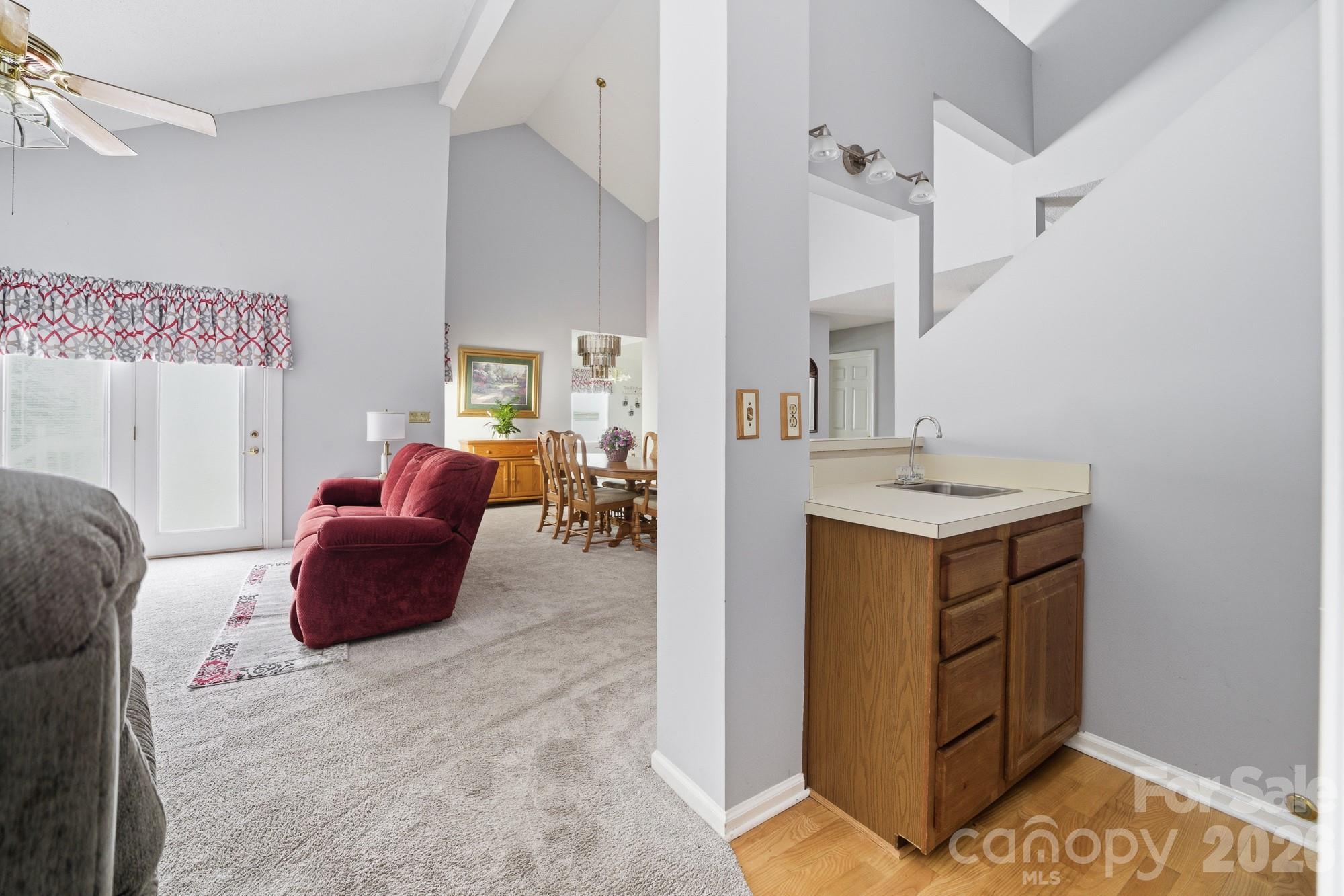810 Balsam Terrace Charlotte NC 28214
