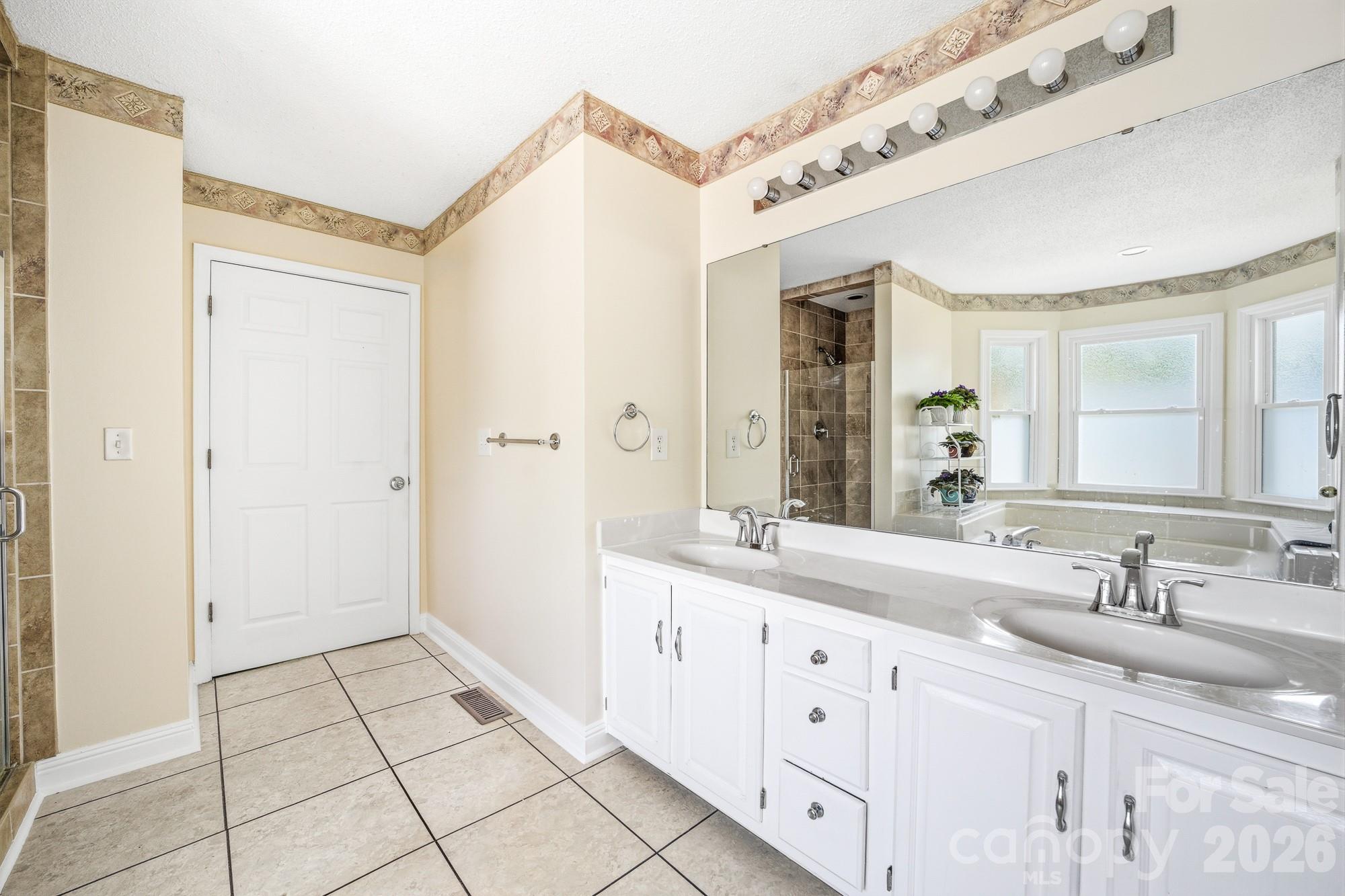 810 Balsam Terrace Charlotte NC 28214