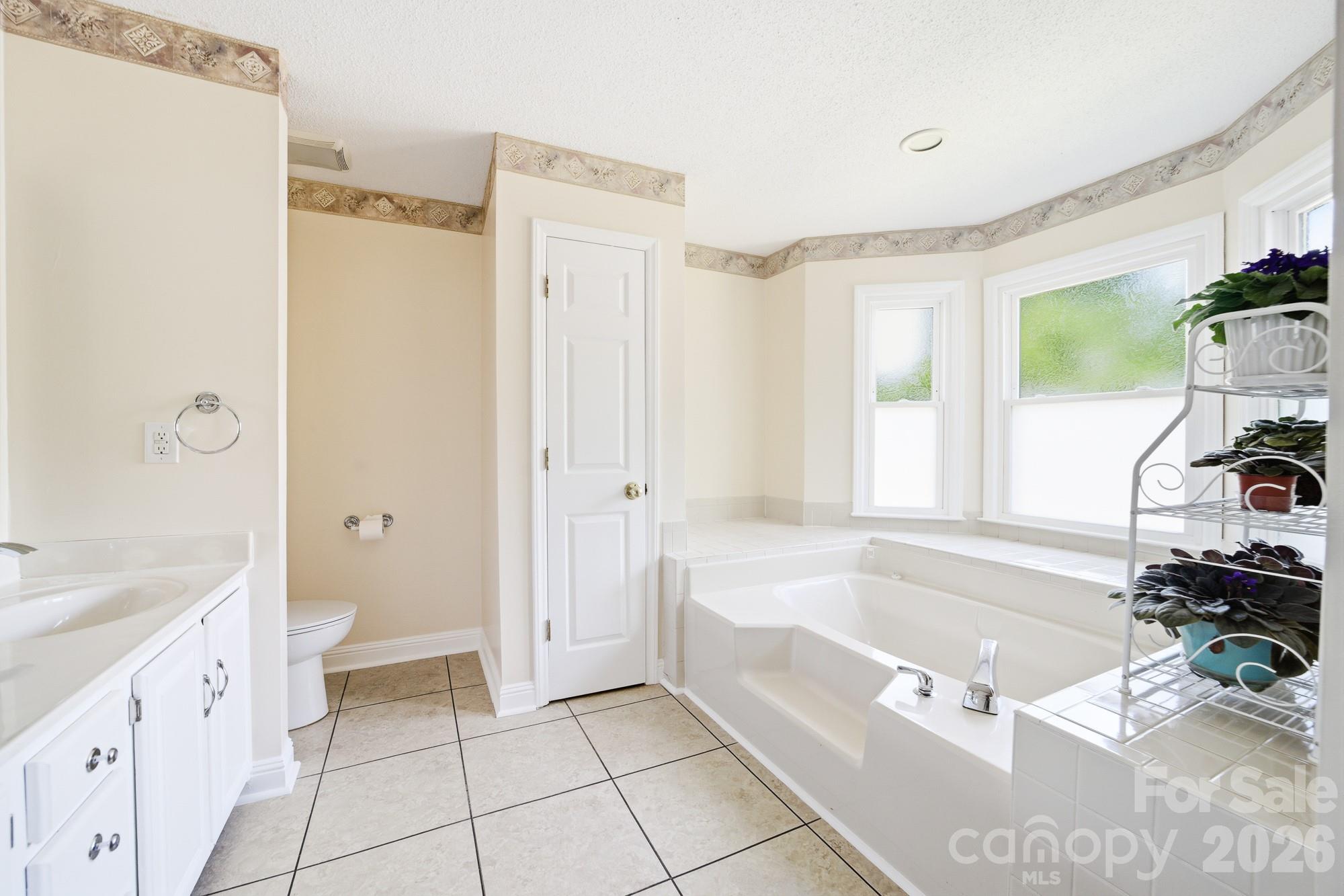 810 Balsam Terrace Charlotte NC 28214