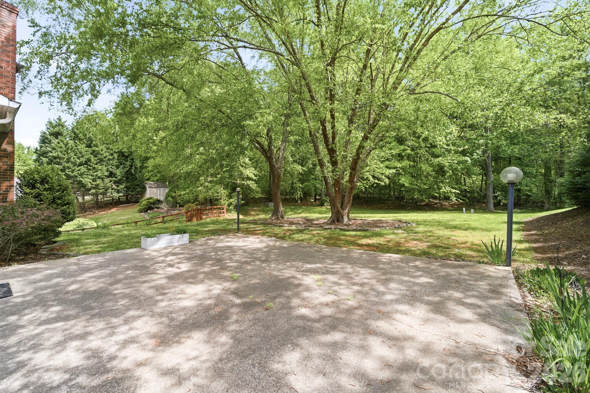 810 Balsam Terrace Charlotte NC 28214