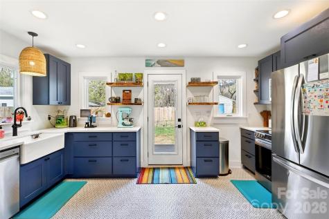 216 Vance Avenue Black Mountain NC 28711