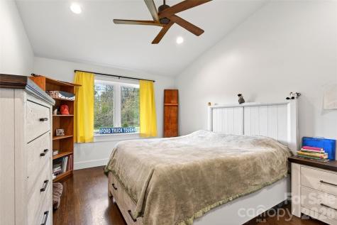 216 Vance Avenue Black Mountain NC 28711