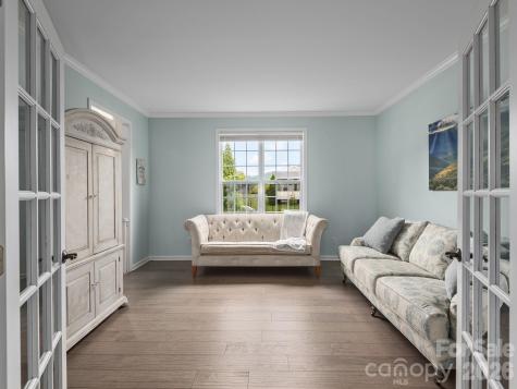 288 Walnut Crest Road Fletcher NC 28732