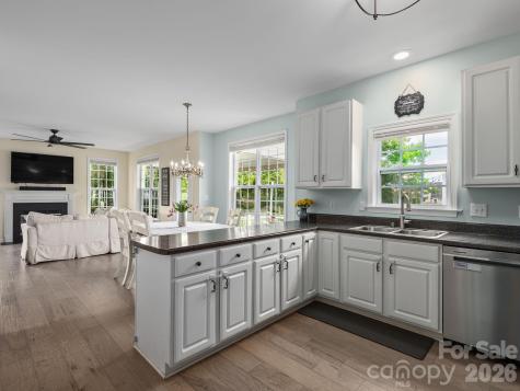 288 Walnut Crest Road Fletcher NC 28732