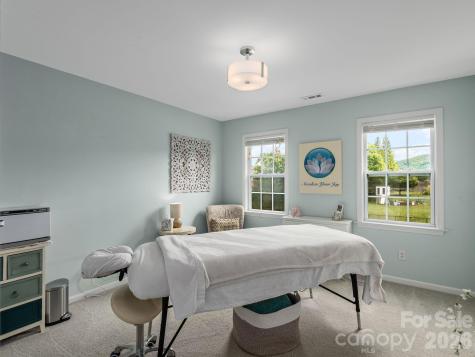 288 Walnut Crest Road Fletcher NC 28732