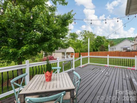 288 Walnut Crest Road Fletcher NC 28732