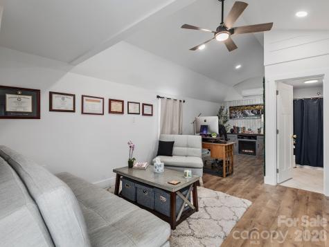 288 Walnut Crest Road Fletcher NC 28732