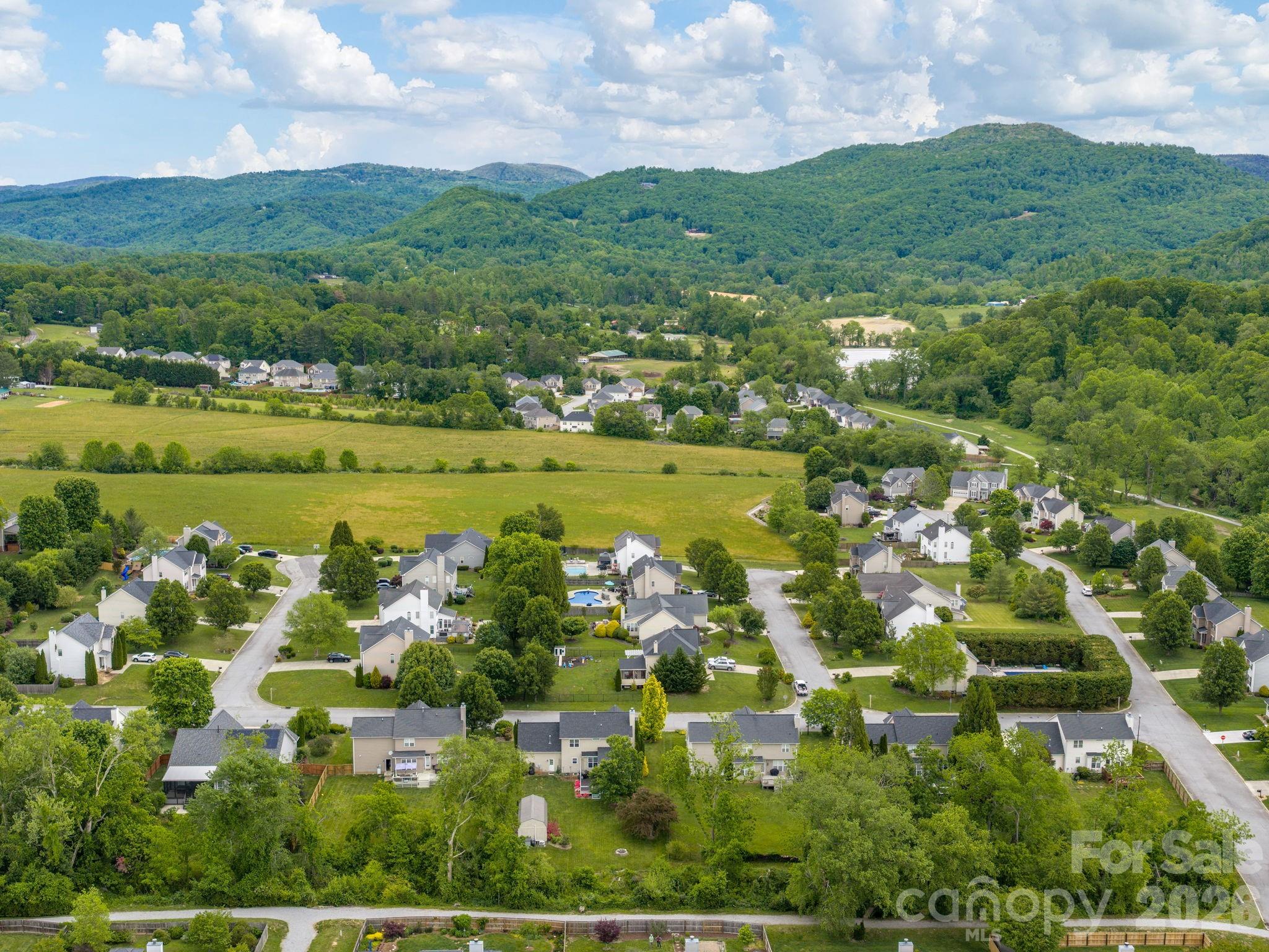 288 Walnut Crest Road Fletcher NC 28732