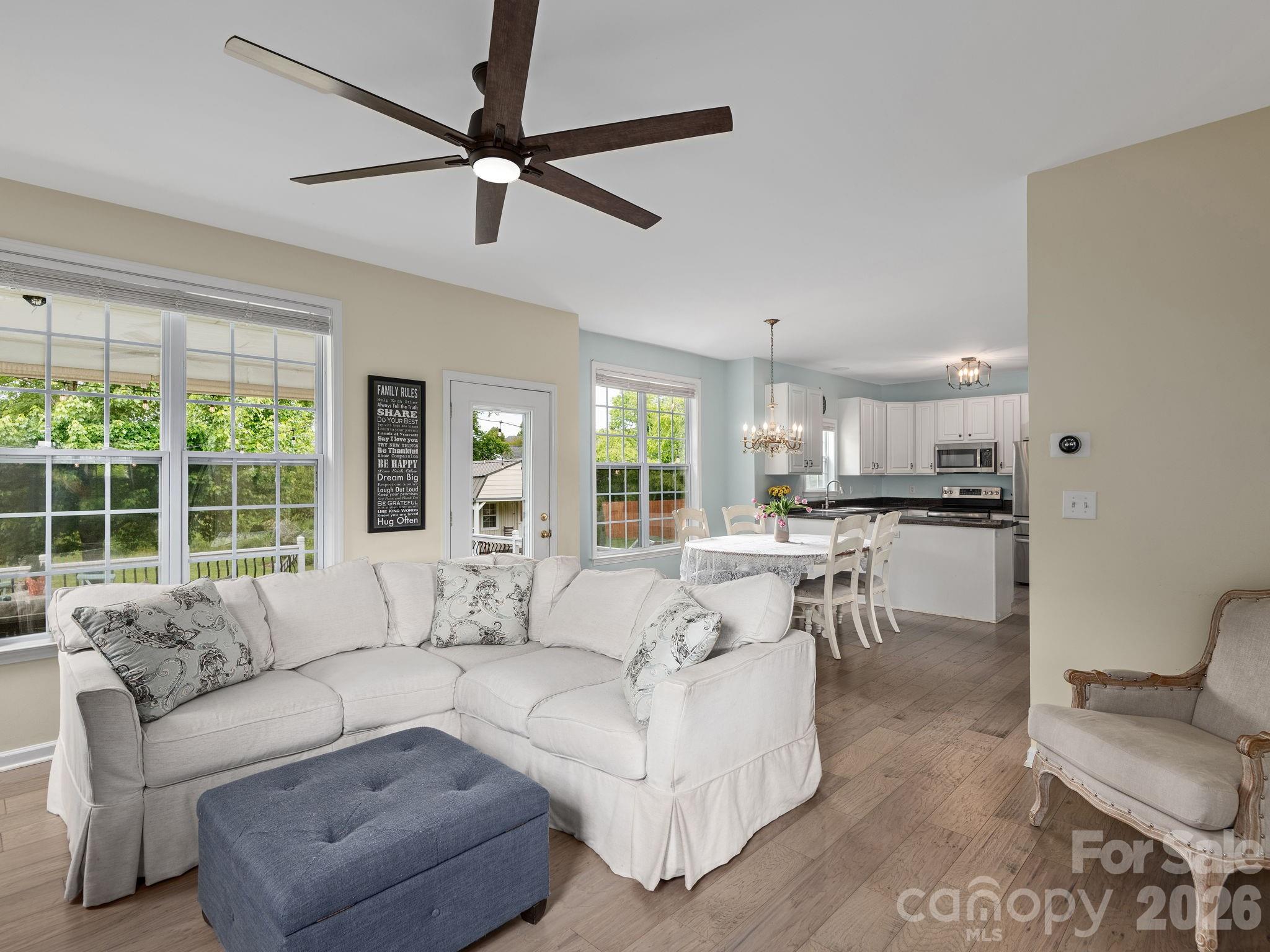 288 Walnut Crest Road Fletcher NC 28732