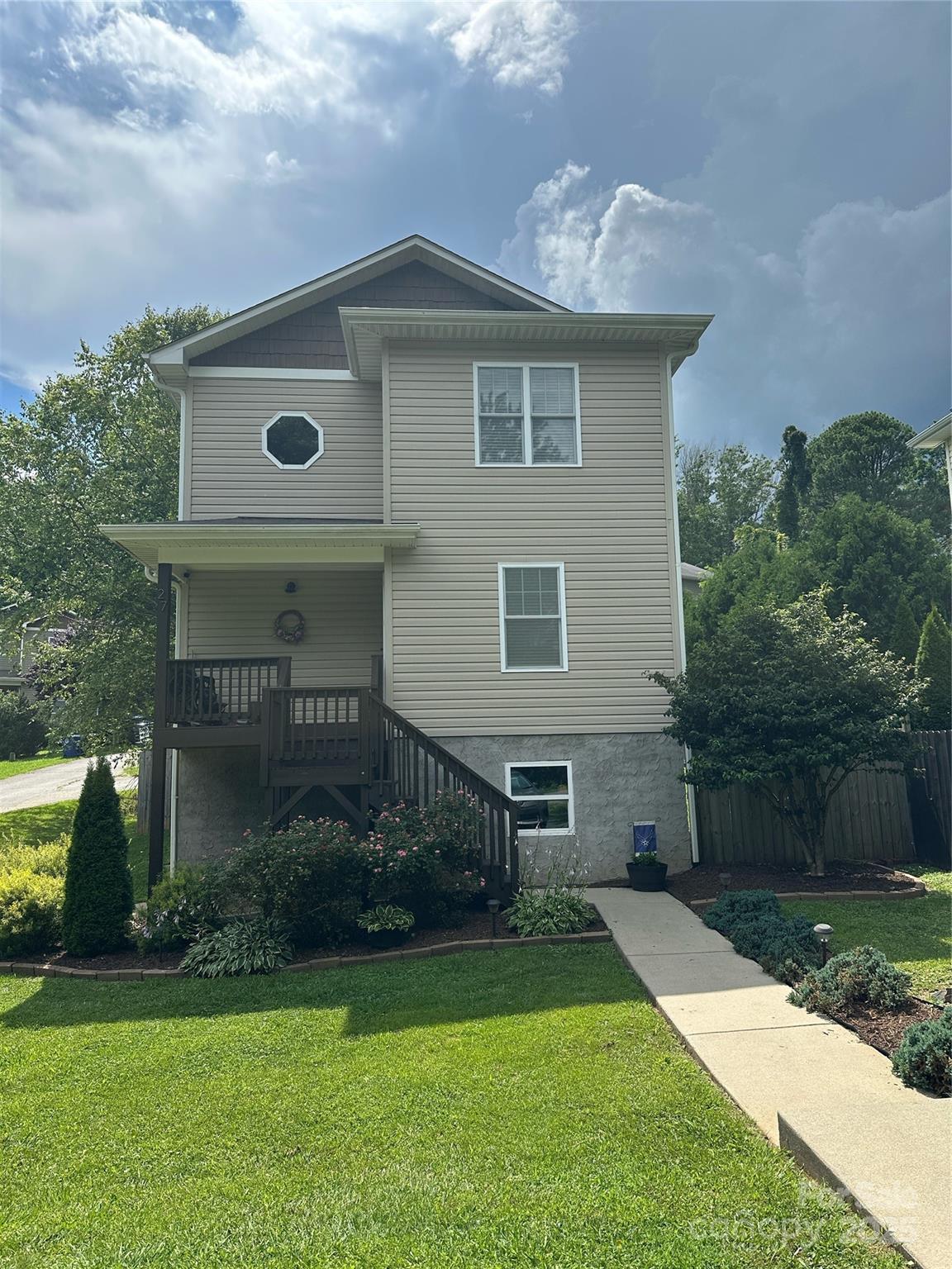 27 Byrd Road Black Mountain NC 28711