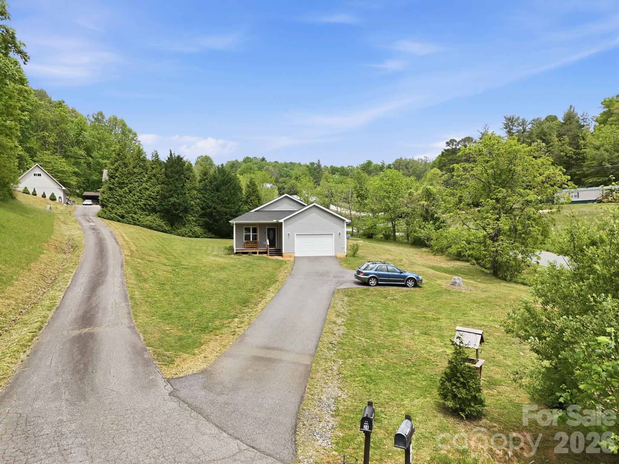 10 Scarlett Ridge Drive Marshall NC 28753