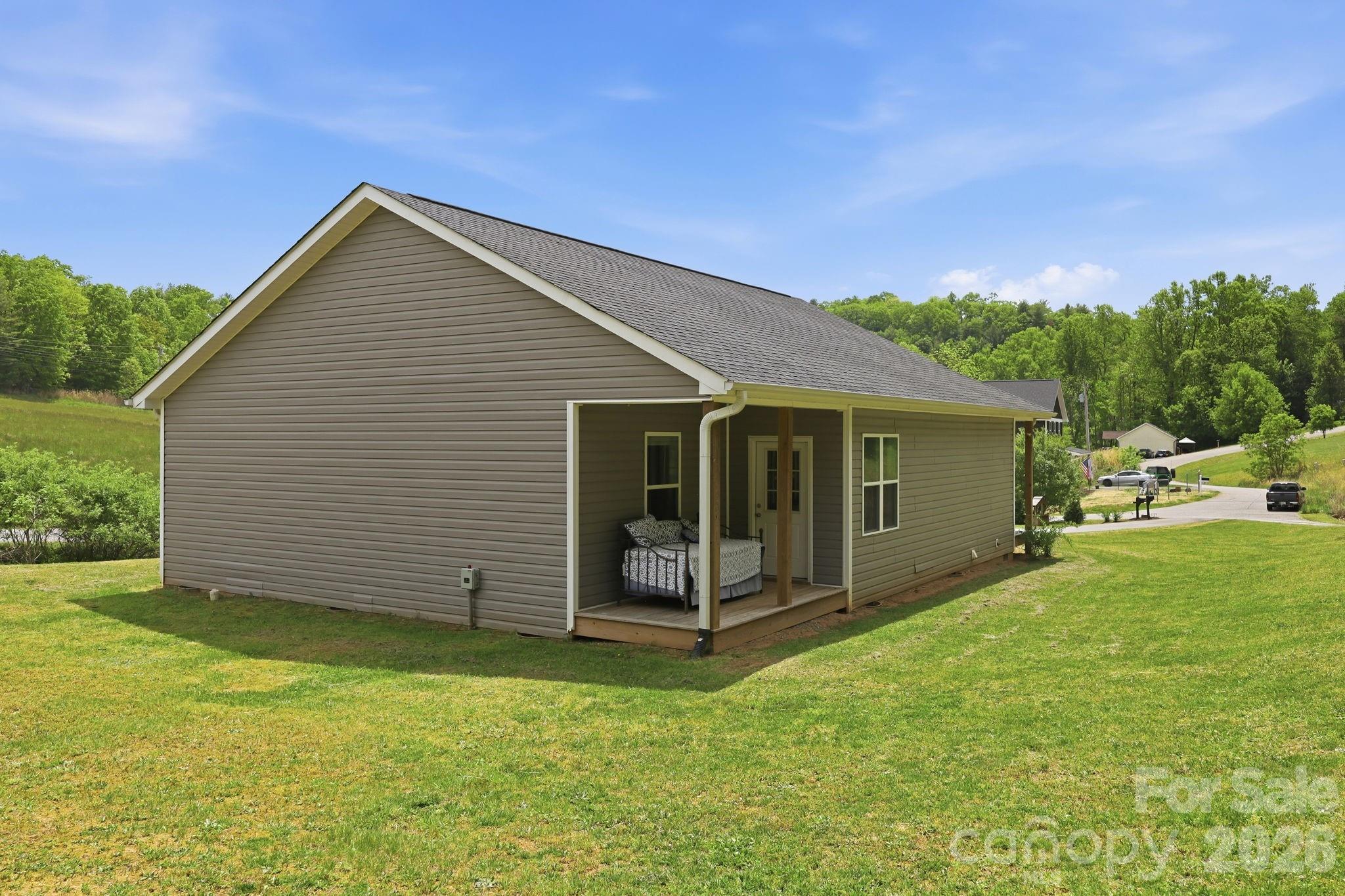10 Scarlett Ridge Drive Marshall NC 28753