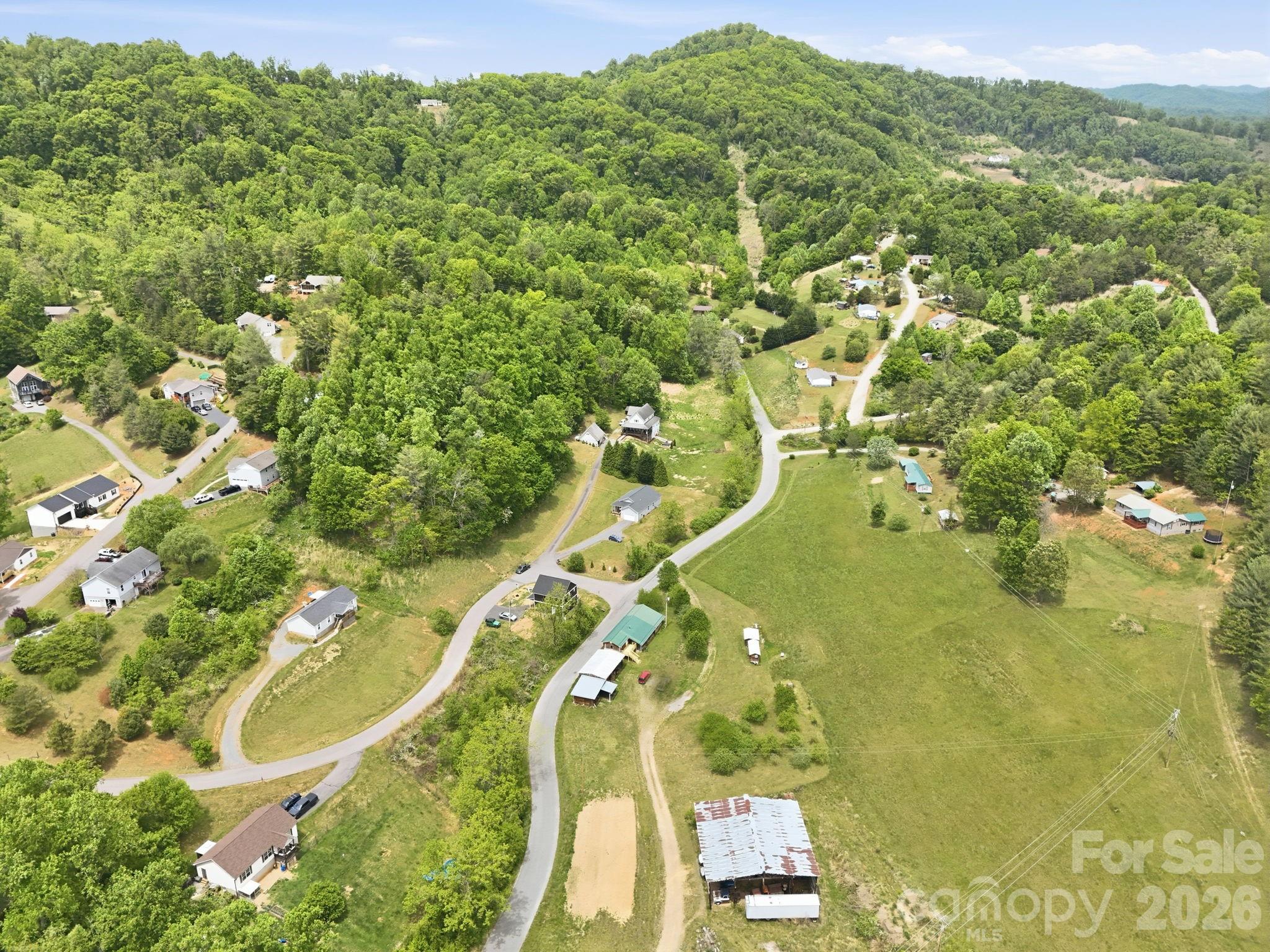10 Scarlett Ridge Drive Marshall NC 28753