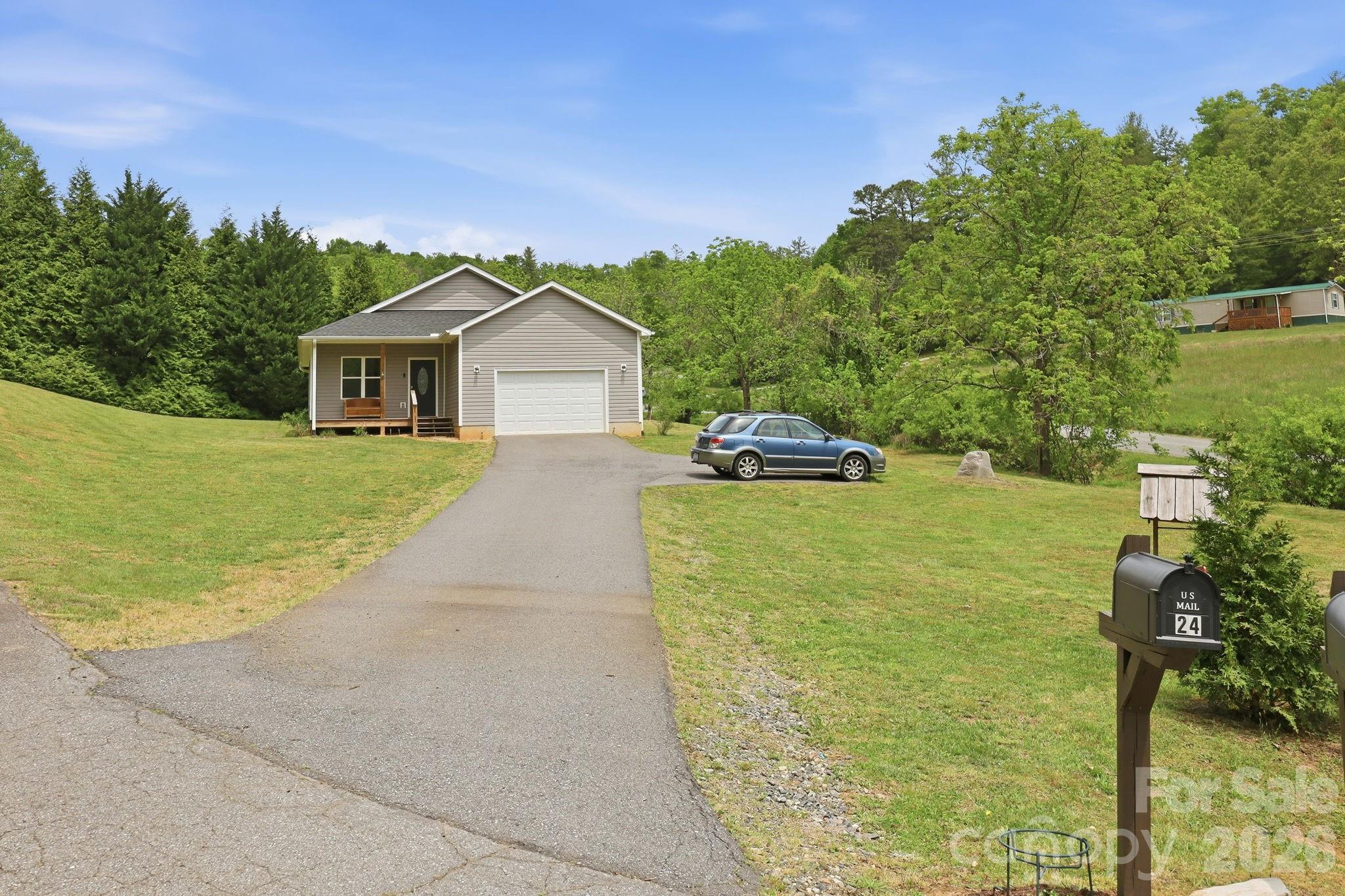 10 Scarlett Ridge Drive Marshall NC 28753