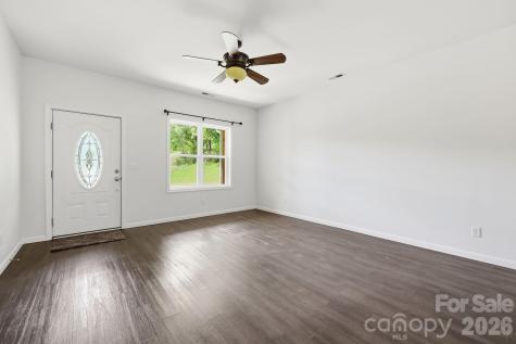 10 Scarlett Ridge Drive Marshall NC 28753