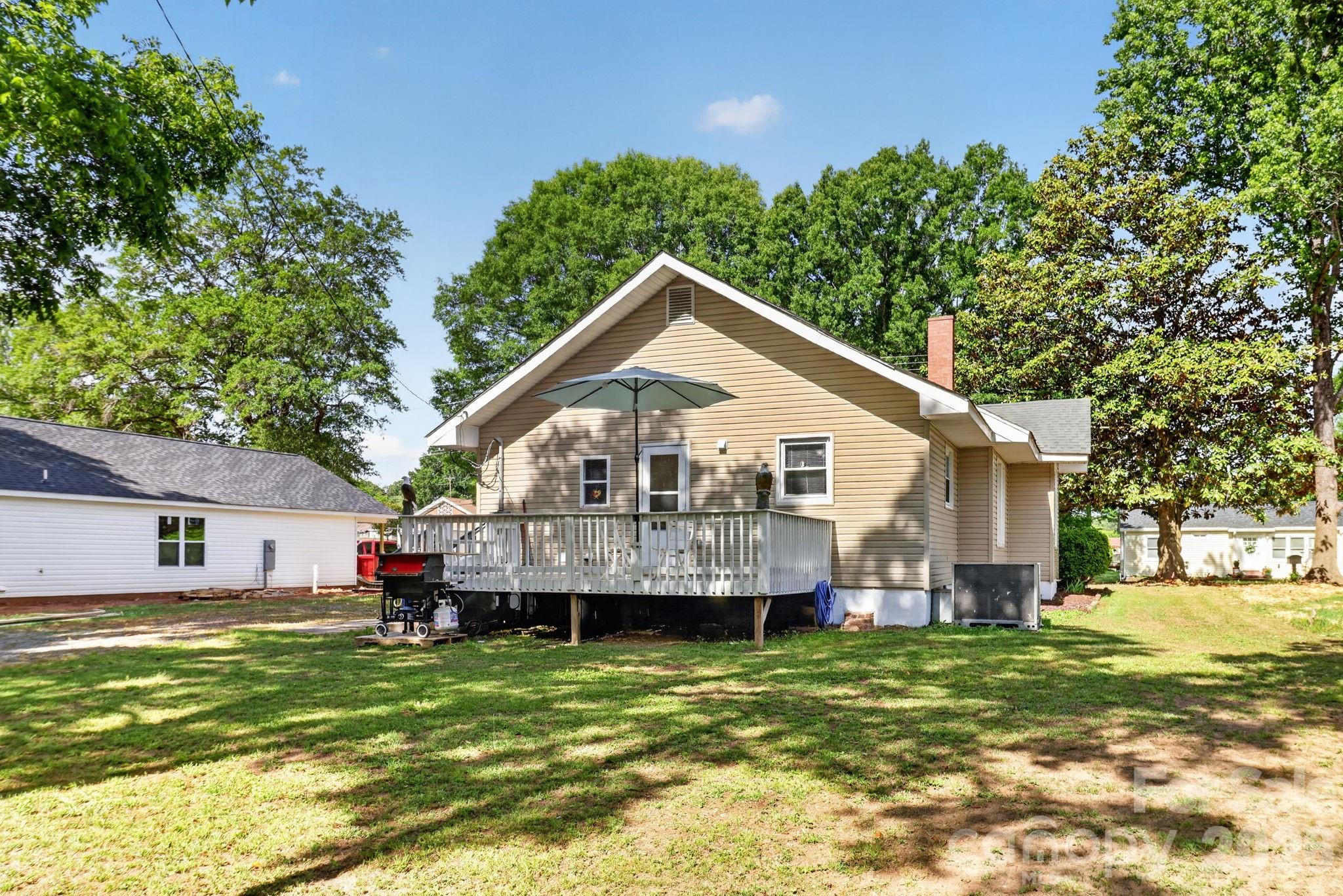 412 Peachtree Street Albemarle NC 28001
