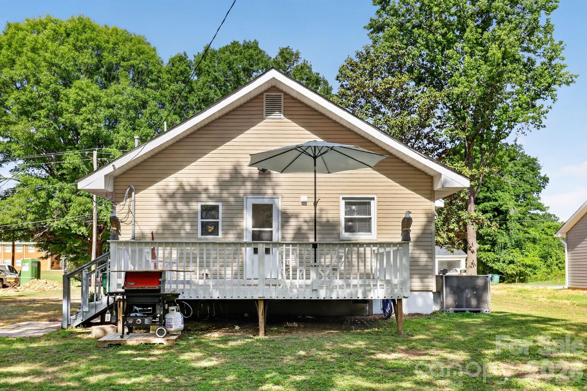 412 Peachtree Street Albemarle NC 28001