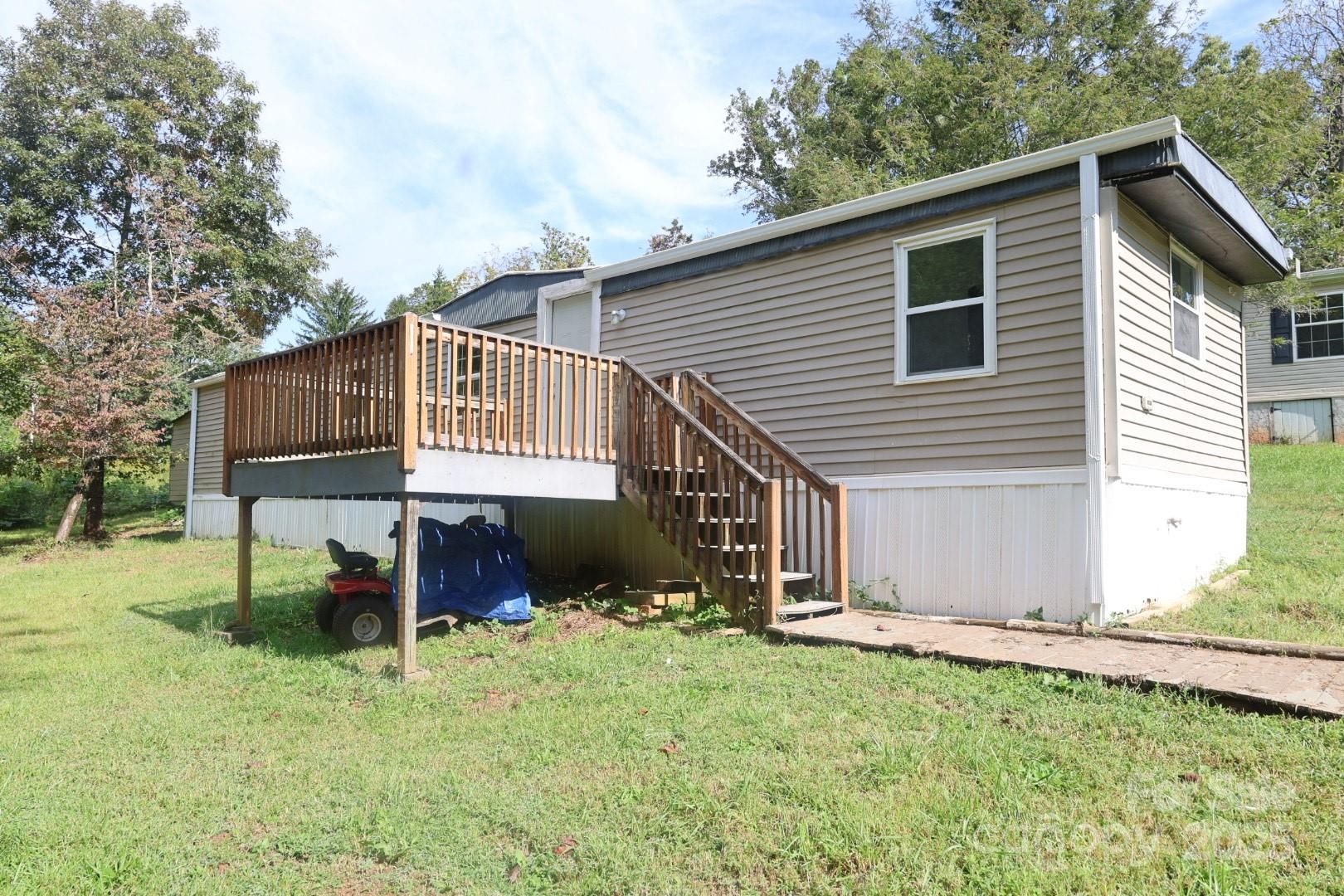 5 Miramar Drive Asheville NC 28806