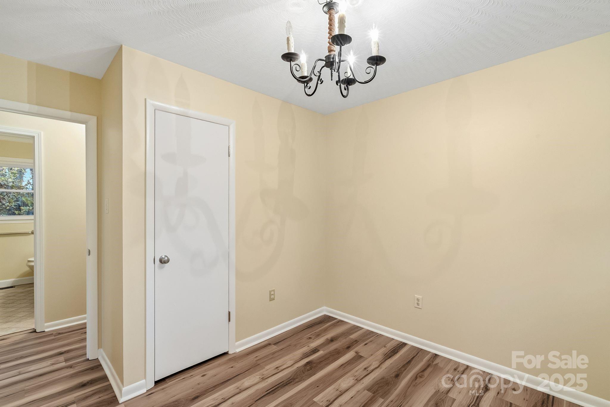 50 Tipperary Street Asheville NC 28806