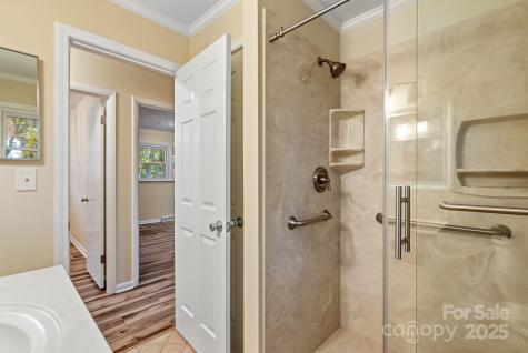 50 Tipperary Street Asheville NC 28806