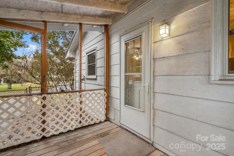 50 Tipperary Street Asheville NC 28806