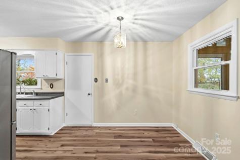 50 Tipperary Street Asheville NC 28806