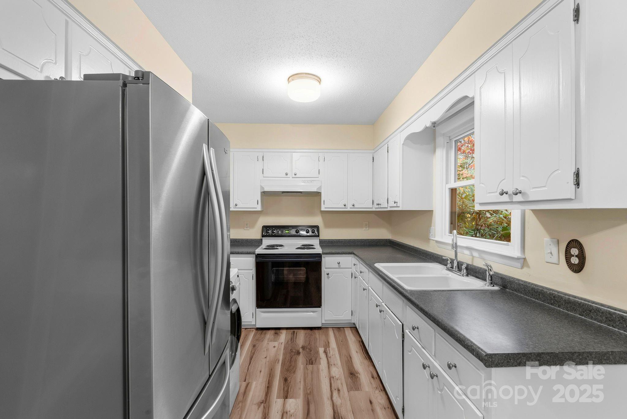 50 Tipperary Street Asheville NC 28806