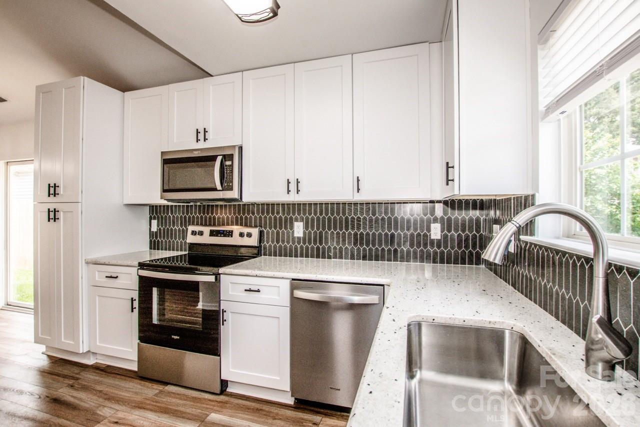 332 Cassidy Lane Mooresville NC 28115