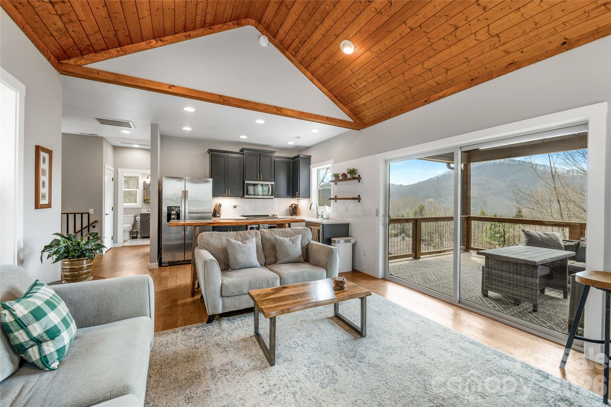 54 Weldon Way Fairview NC 28730
